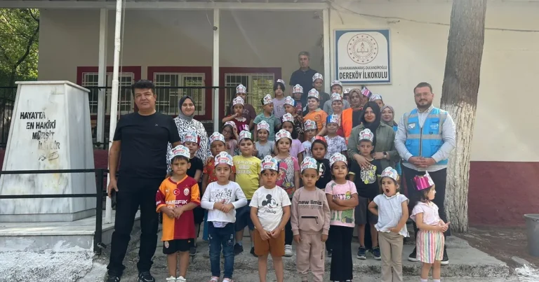 AK Parti Dulkadiroğlu Kadın ve Gençlik Kollarından Miniklere Tatlı Sürpriz