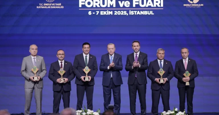 Enerji Verimliliği Alanında Fark Yaratan Sanayi Kuruluşları Ödüllendirildi